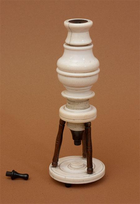 Microscope_1.jpg