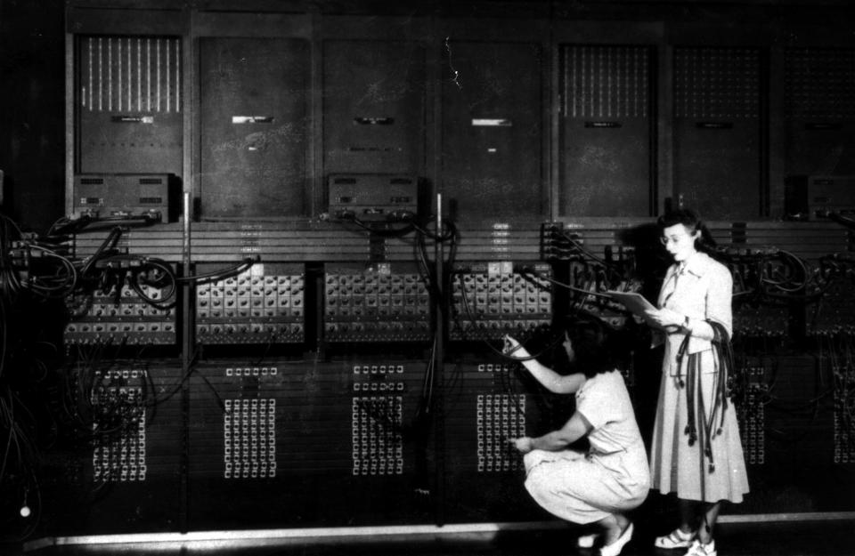 eniac4-1200x782.jpg