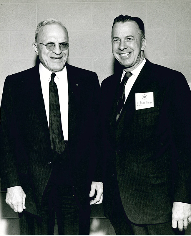 Ralph-Teetor-with-Ed-Cole.jpg