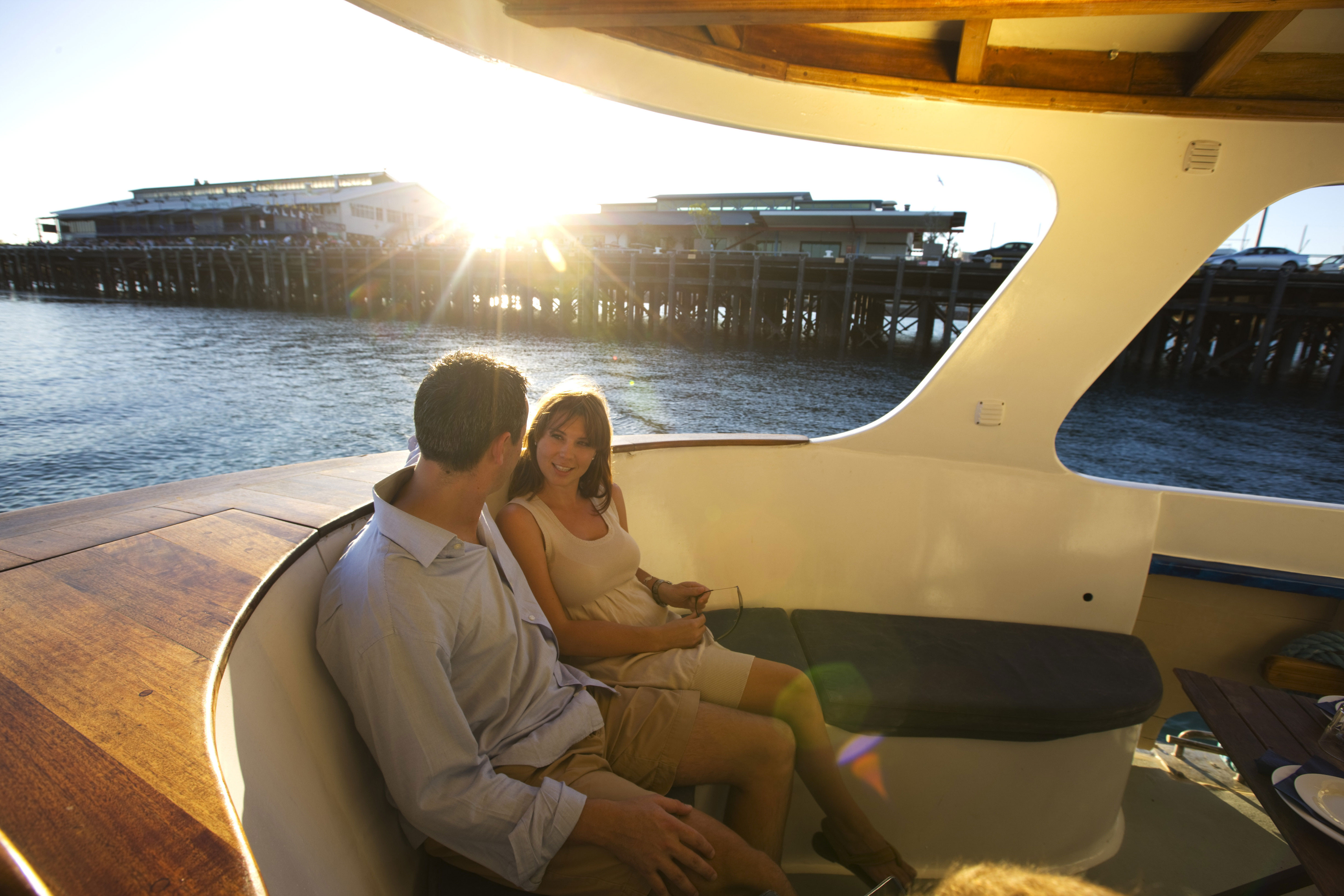 Cruise-the-Darwin-Harbor.jpg