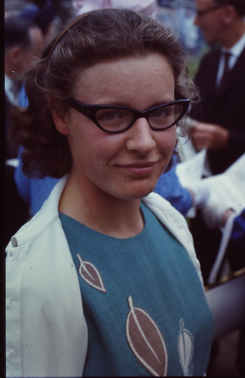 Susan_Jocelyn_Bell_(Burnell),_1967.jpg