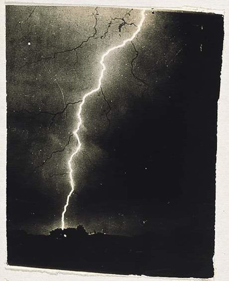 lightning.jpg