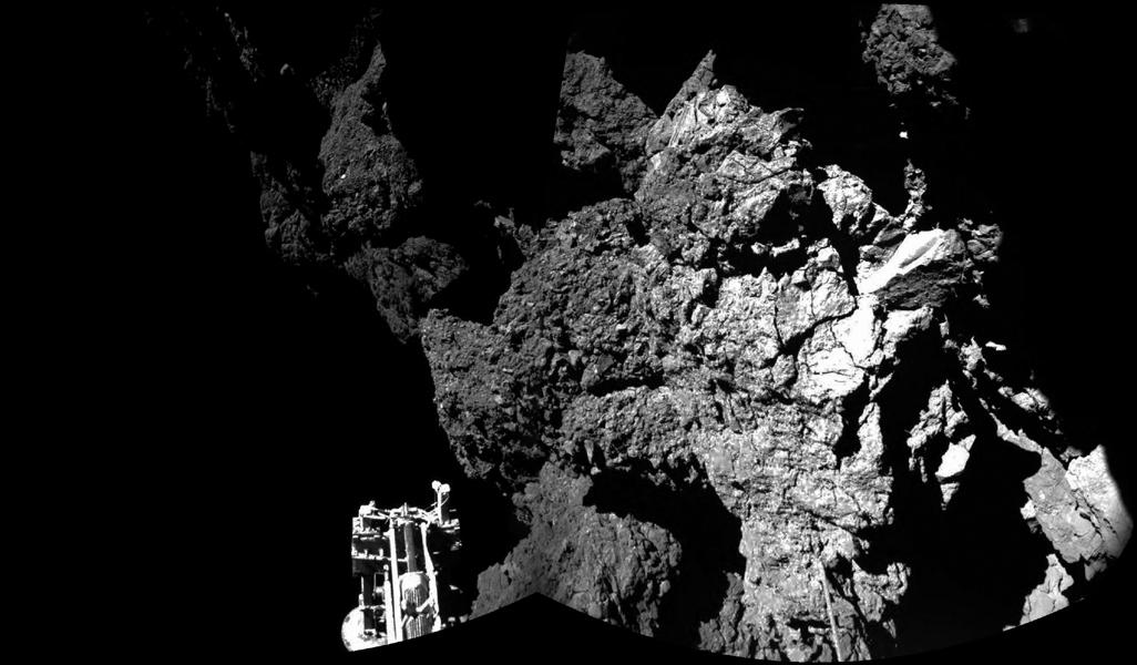 Philae on comet.jpg