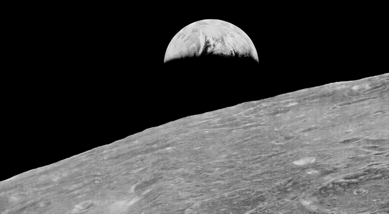 Earthrise Lunar Orbiter.jpg